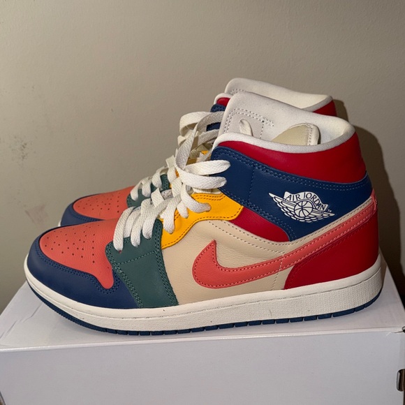 Womens Air Jordan Sneakers - Picture 3 of 10